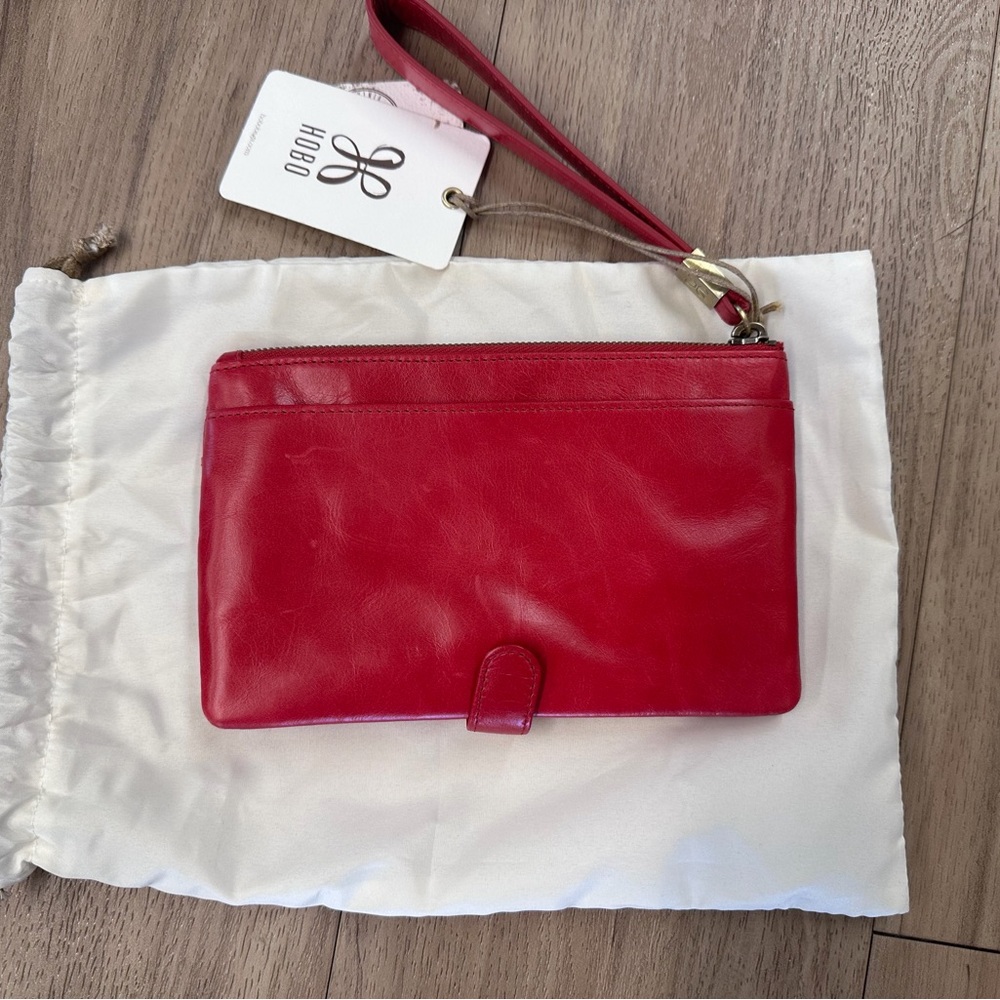 Hobo Red Leather ROAM Wristlet - Picture 2 of 6
